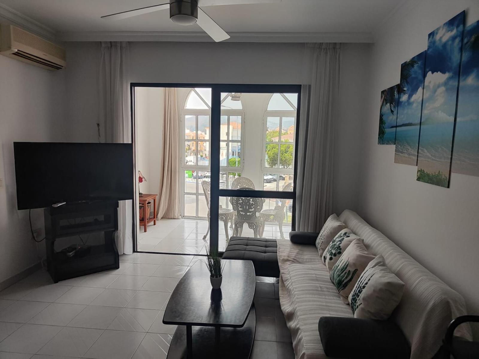 Apartamento Cantarero Нерха Екстер'єр фото
